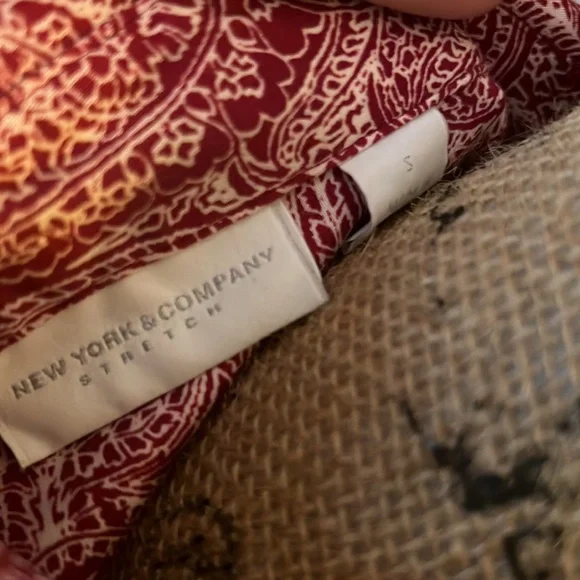 New York & Company Button Up Collared Blouse Quarter Sleeve Cinched Waist Size S - Picture 5 of 5